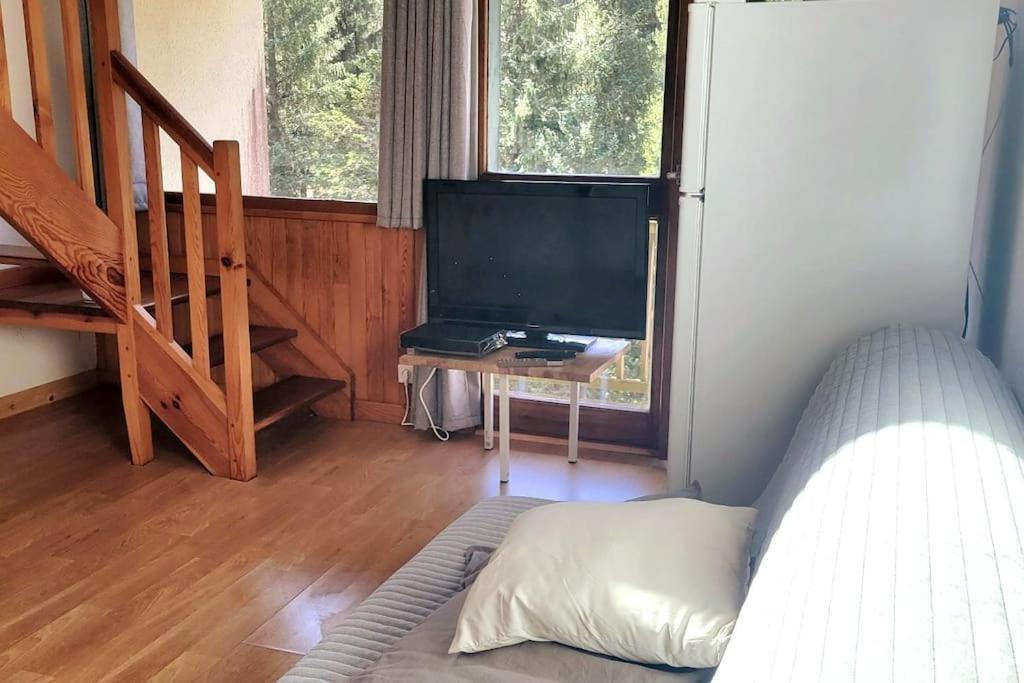 Duplex 4/6P Le Familial Apartment Laveissière Екстериор снимка